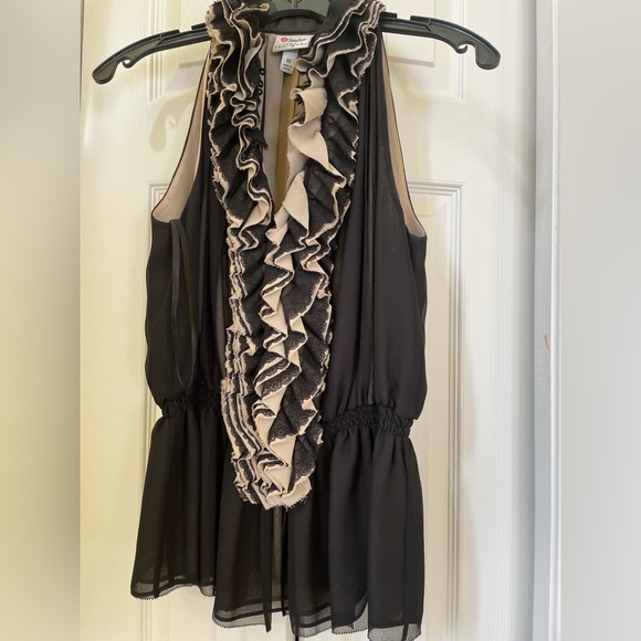 Neiman Marcus Tops - Super cute top from Neiman Marcus collection! Never worn